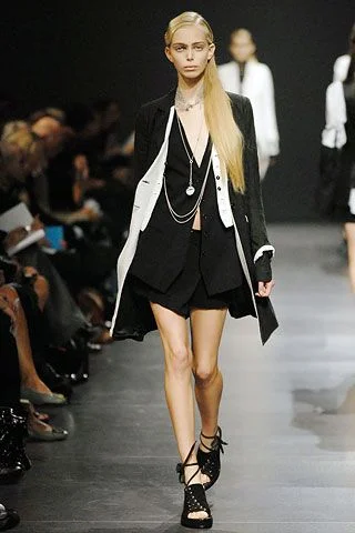 Look 1